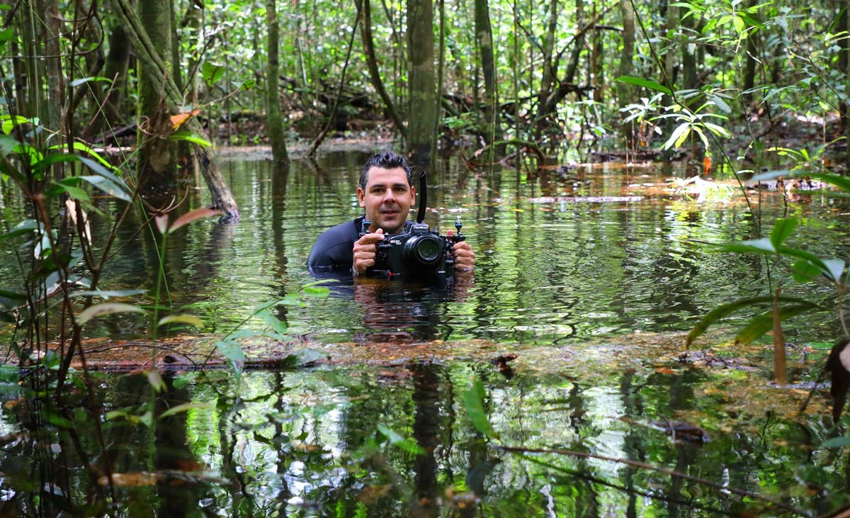 João Paulo exibe fotos da reserva Cristalino no ‘Telão do Domingão’